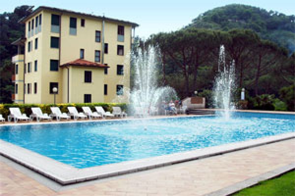 La Location per la tua cerimonia in Versilia Viareggio Pietrasanta Massa Carrara