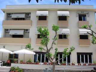 HOTEL NAVIGLIO a Marina di Pietrasanta